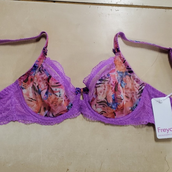 Freya Purple floral soft cup - Picture 1 of 3